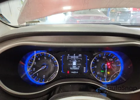 2020 Chrysler Pacifica Touring L z USA, uszkodzony, nr VIN 2C4RC1BG4LR233226